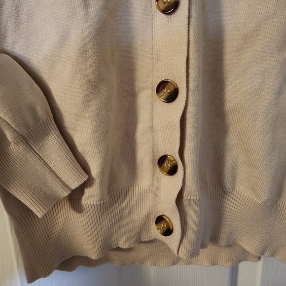 Cream cardigan, size L - Picture 2 of 3